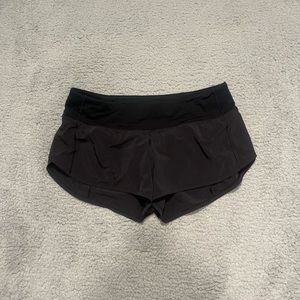 Lululemon Speed Shorts 3 Inch Inseam size 8